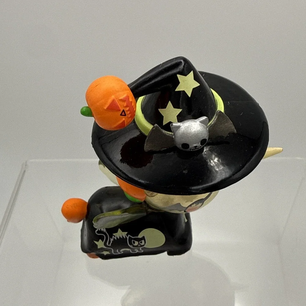 Tokidoki After Dark Series 2 Halloween Unicorno Yokka & Moonella Vinyl Figures